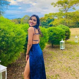 Meet your Posher, Karina